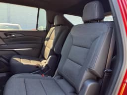 Chevrolet Traverse FWD LT 4dr 2027 — side view