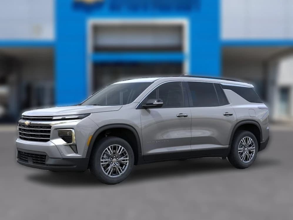 Chevrolet Traverse FWD LT 4dr 2027 — side view