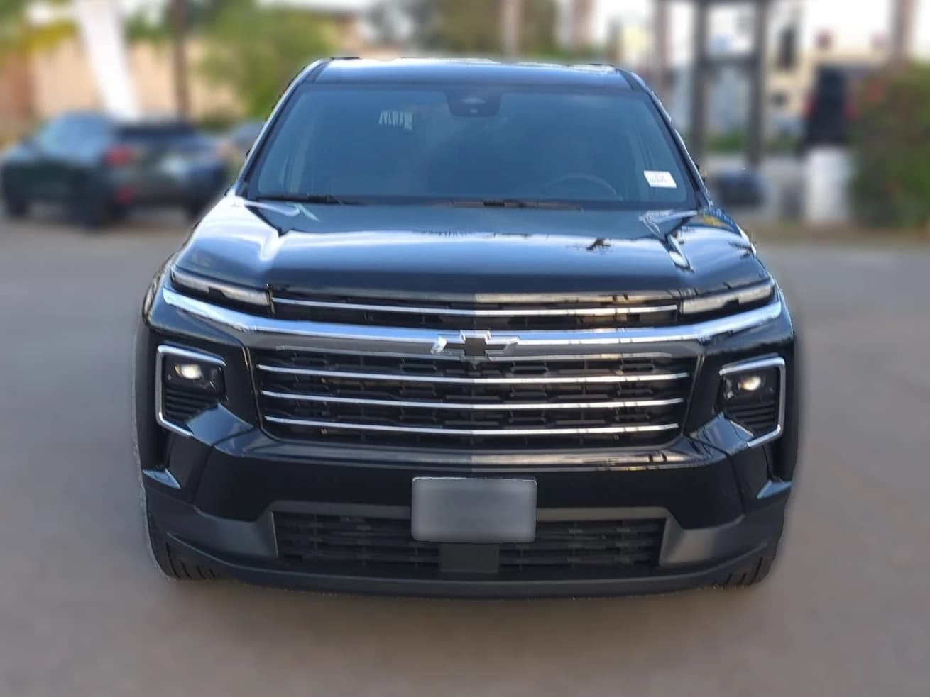 Chevrolet Traverse FWD LT 4dr 2027 — side view