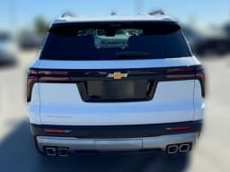 Chevrolet Traverse FWD LT 4dr 2027 — side view