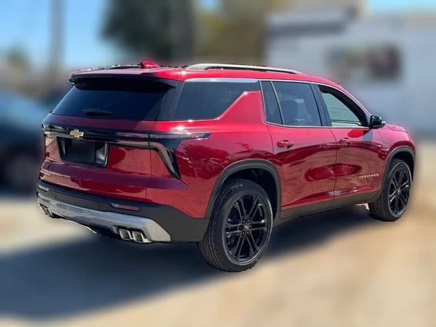 Chevrolet Traverse FWD LT 4dr 2027 — side view
