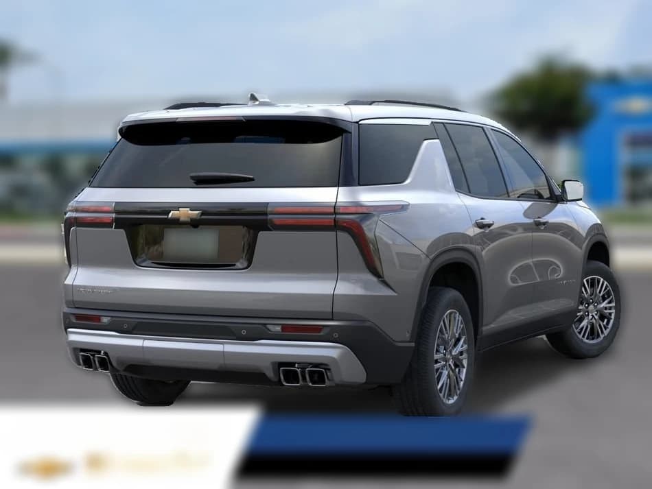 Chevrolet Traverse FWD LT 4dr 2027 — side view