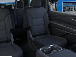 Chevrolet Traverse FWD LT 4dr 2027 — side view