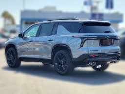 Chevrolet Traverse FWD RS 4dr 2026 — side view