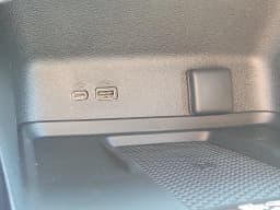 Chevrolet Traverse FWD RS 4dr 2026 — side view