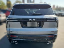 Chevrolet Traverse FWD RS 4dr 2026 — side view