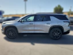 Chevrolet Traverse FWD RS 4dr 2026 — side view