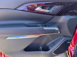 Chevrolet Traverse FWD RS 4dr 2027 — side view