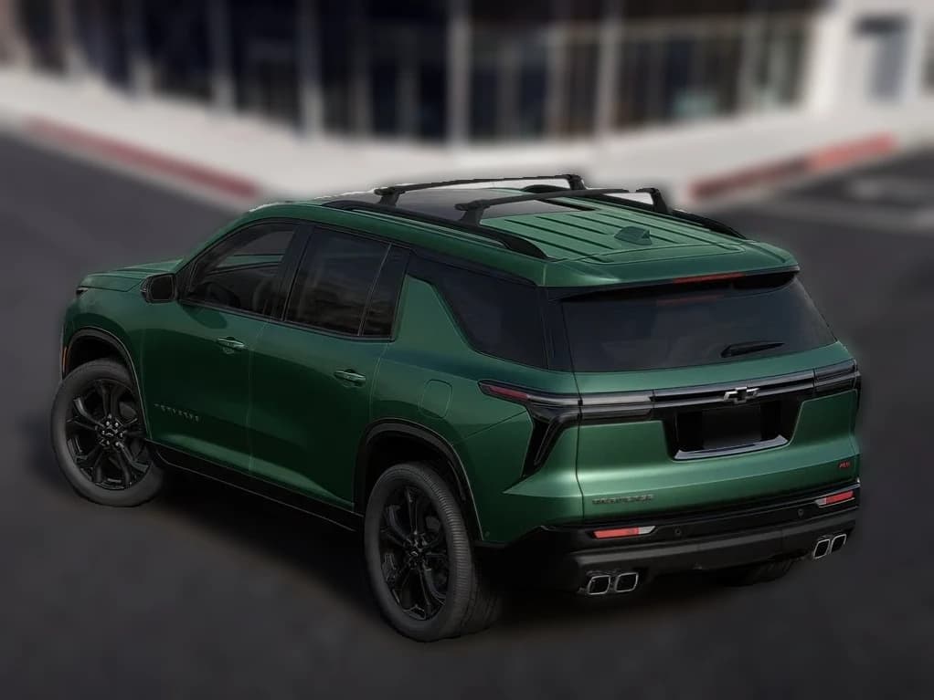Chevrolet Traverse FWD RS 4dr 2027 — side view