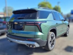 Chevrolet Traverse AWD LT 4dr 2027 — side view
