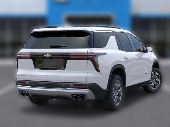 Chevrolet Traverse AWD LT 4dr 2027 — side view