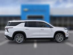 Chevrolet Traverse AWD LT 4dr 2027 — side view