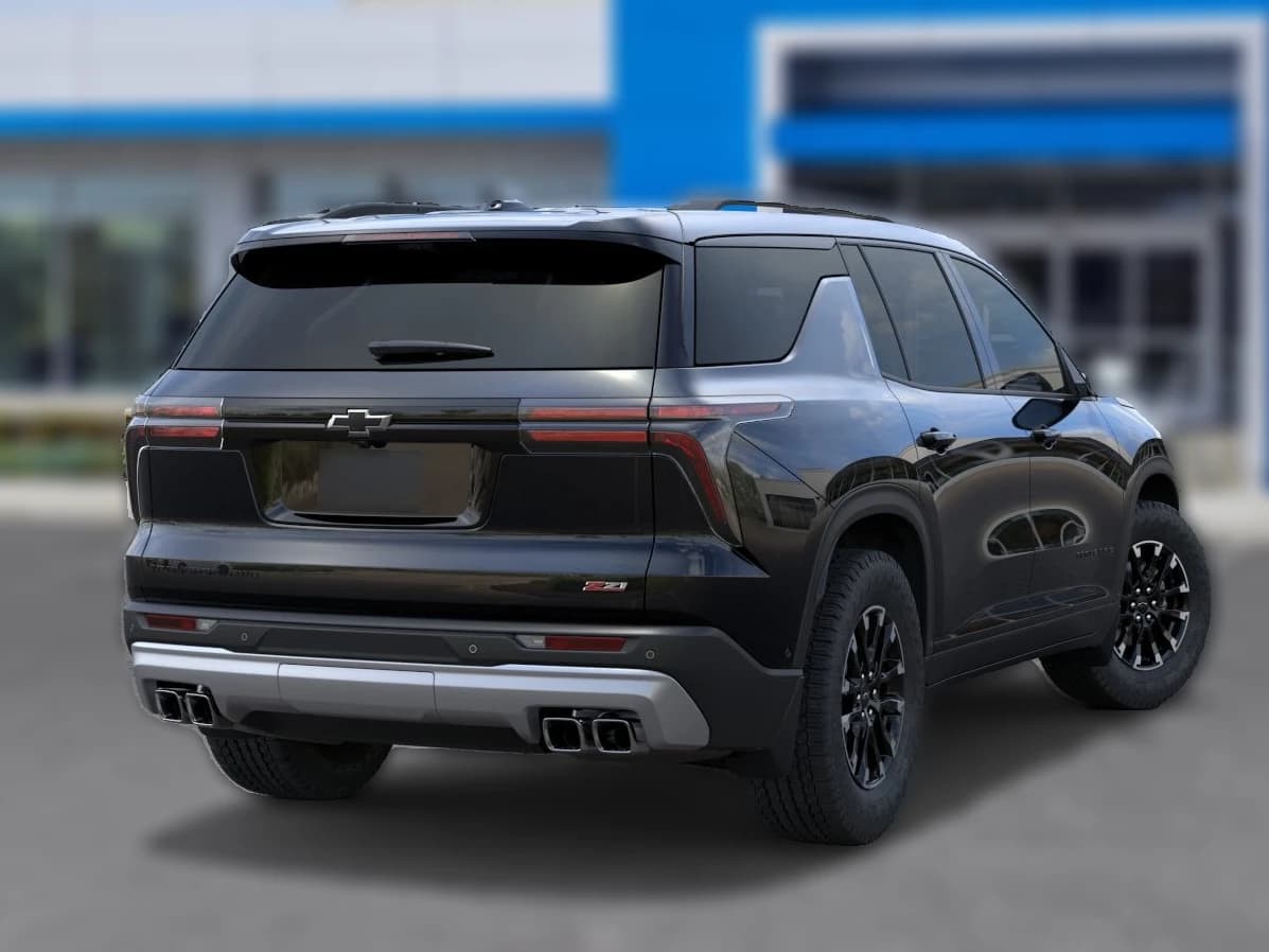 Chevrolet Traverse AWD Z71 4dr 2026 — side view