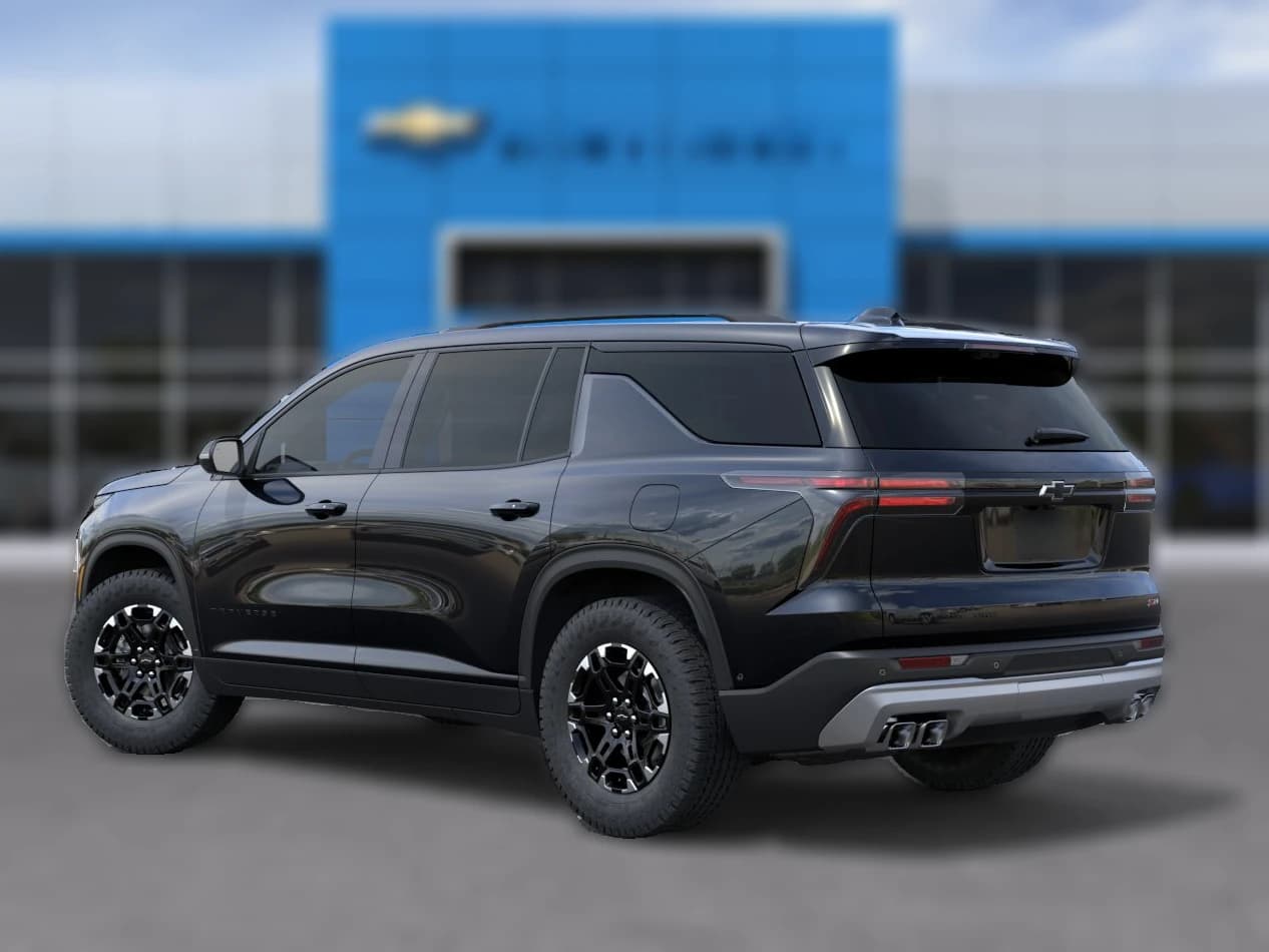 Chevrolet Traverse AWD Z71 4dr 2027 — side view