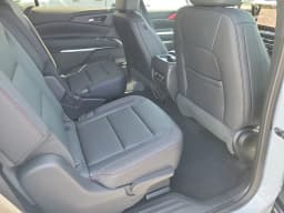 Chevrolet Traverse AWD Z71 4dr 2026 — side view