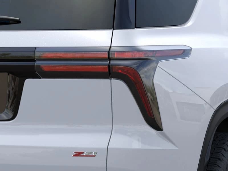 Chevrolet Traverse AWD Z71 4dr 2026 — side view