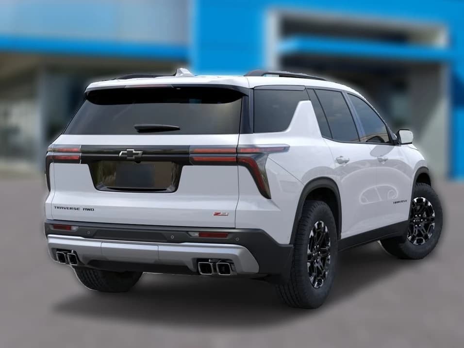 Chevrolet Traverse AWD Z71 4dr 2027 — side view