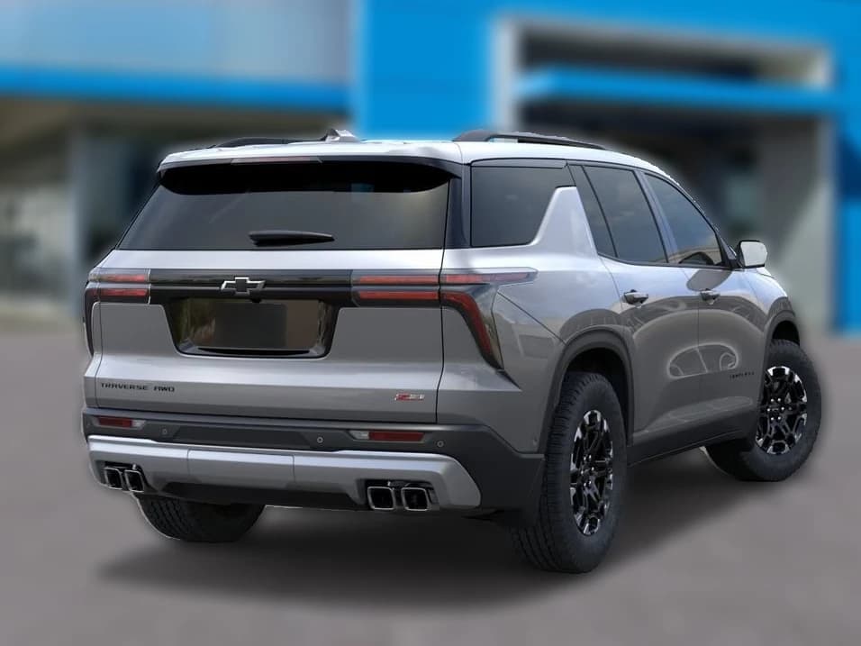 Chevrolet Traverse AWD Z71 4dr 2027 — side view