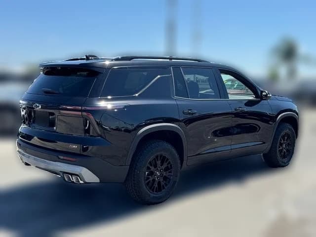 Chevrolet Traverse AWD Z71 4dr 2027 — side view
