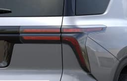 Chevrolet Traverse AWD Z71 4dr 2026 — side view