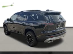 Chevrolet Traverse AWD Z71 4dr 2027 — side view