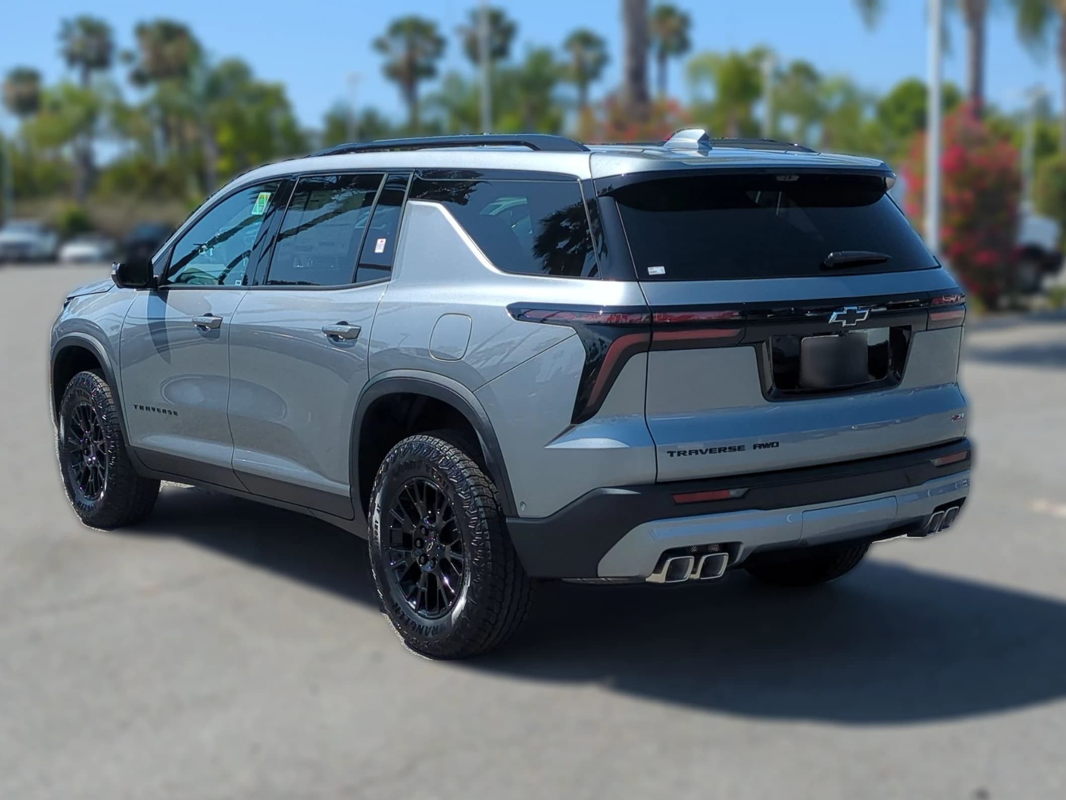 Chevrolet Traverse AWD Z71 4dr 2026 — side view