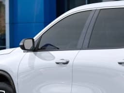 Chevrolet Traverse AWD High Country 4dr 2026 — side view