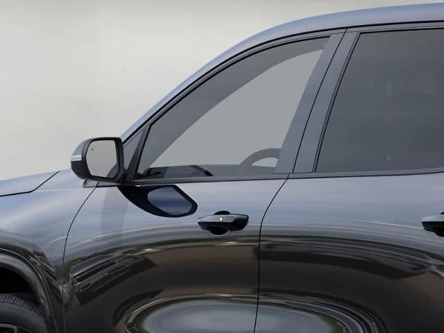 Chevrolet Traverse AWD RS 4dr 2026 — side view