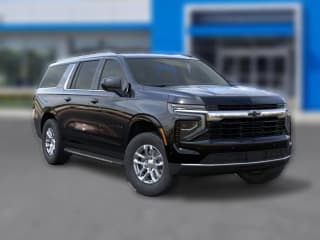Chevrolet Suburban LS 2WD 4dr
