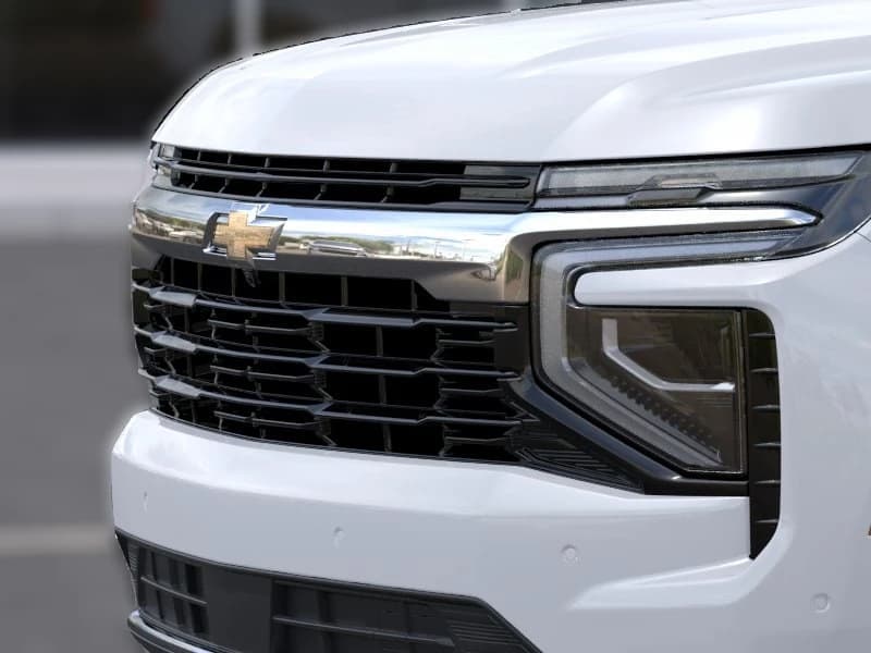 Chevrolet Suburban LS 2WD 4dr 2026 — side view