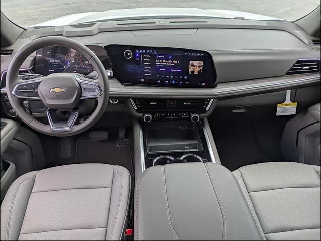 Chevrolet Suburban LS 2WD 4dr 2026 — side view