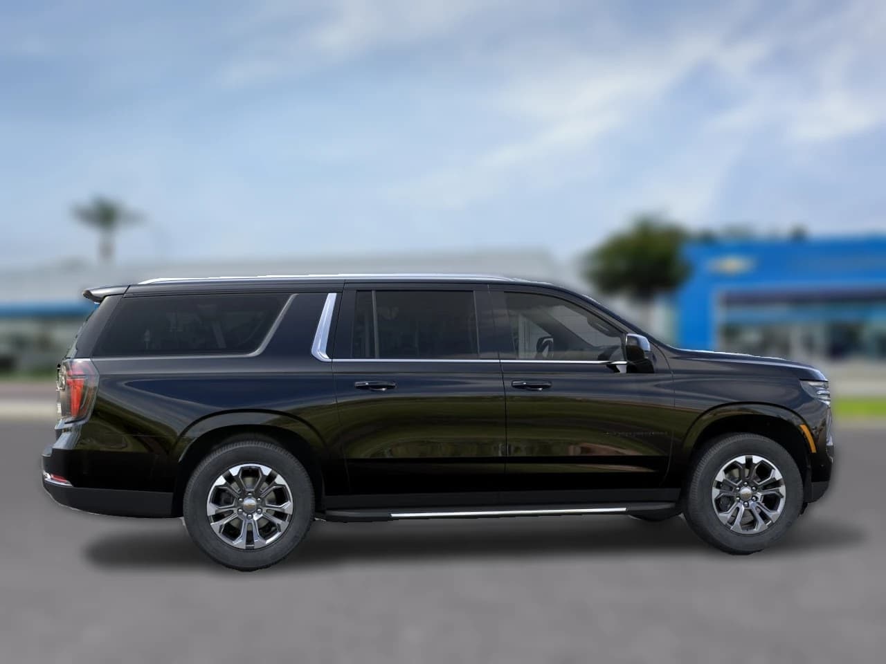 Chevrolet Suburban LS 2WD 4dr 2026 — side view