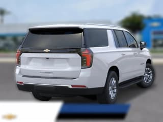 Chevrolet Suburban LS 2WD 4dr