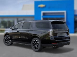 Chevrolet Suburban RST 2WD 4dr