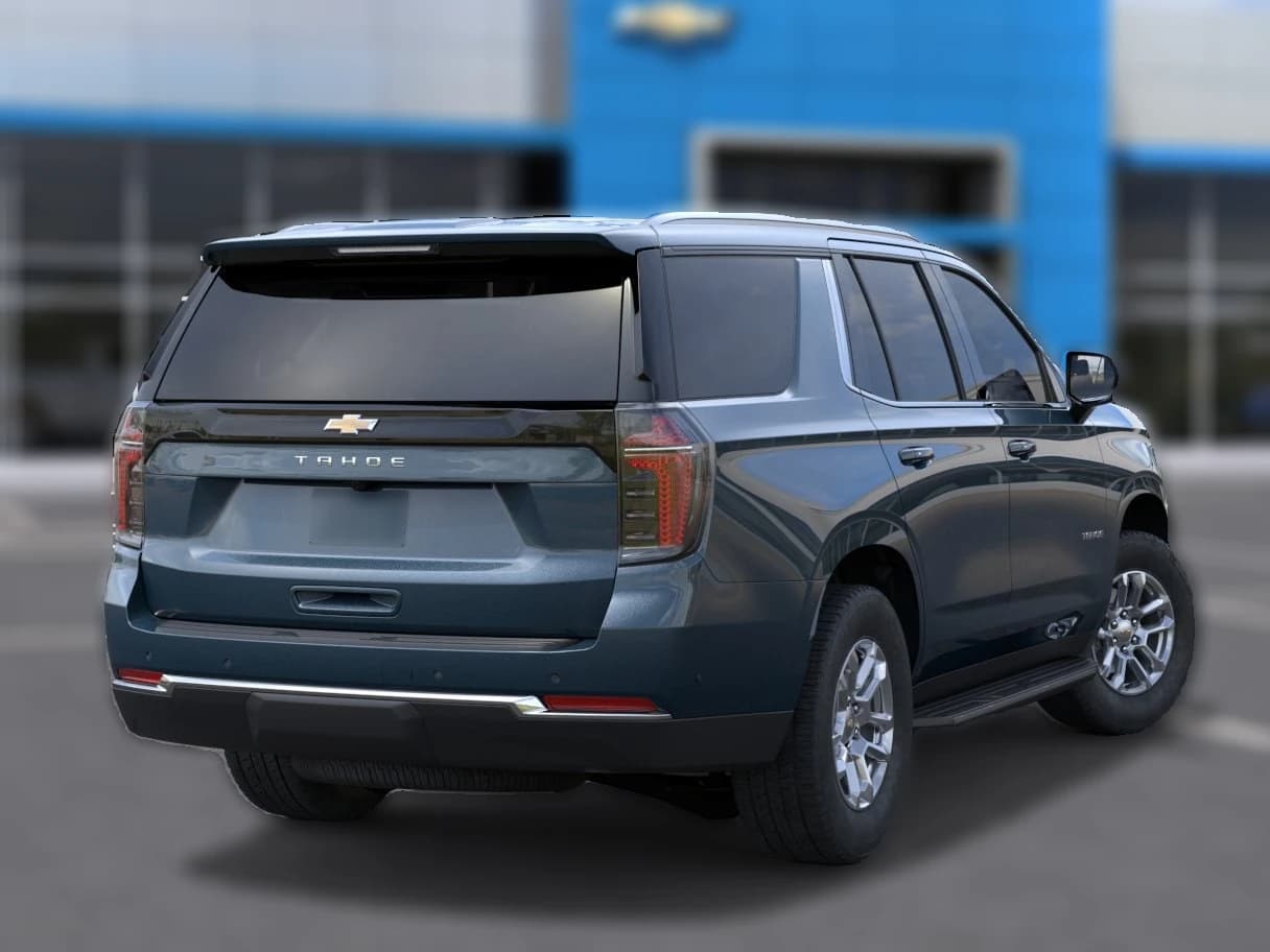 Chevrolet Tahoe LS 2WD 4dr 2026 — side view