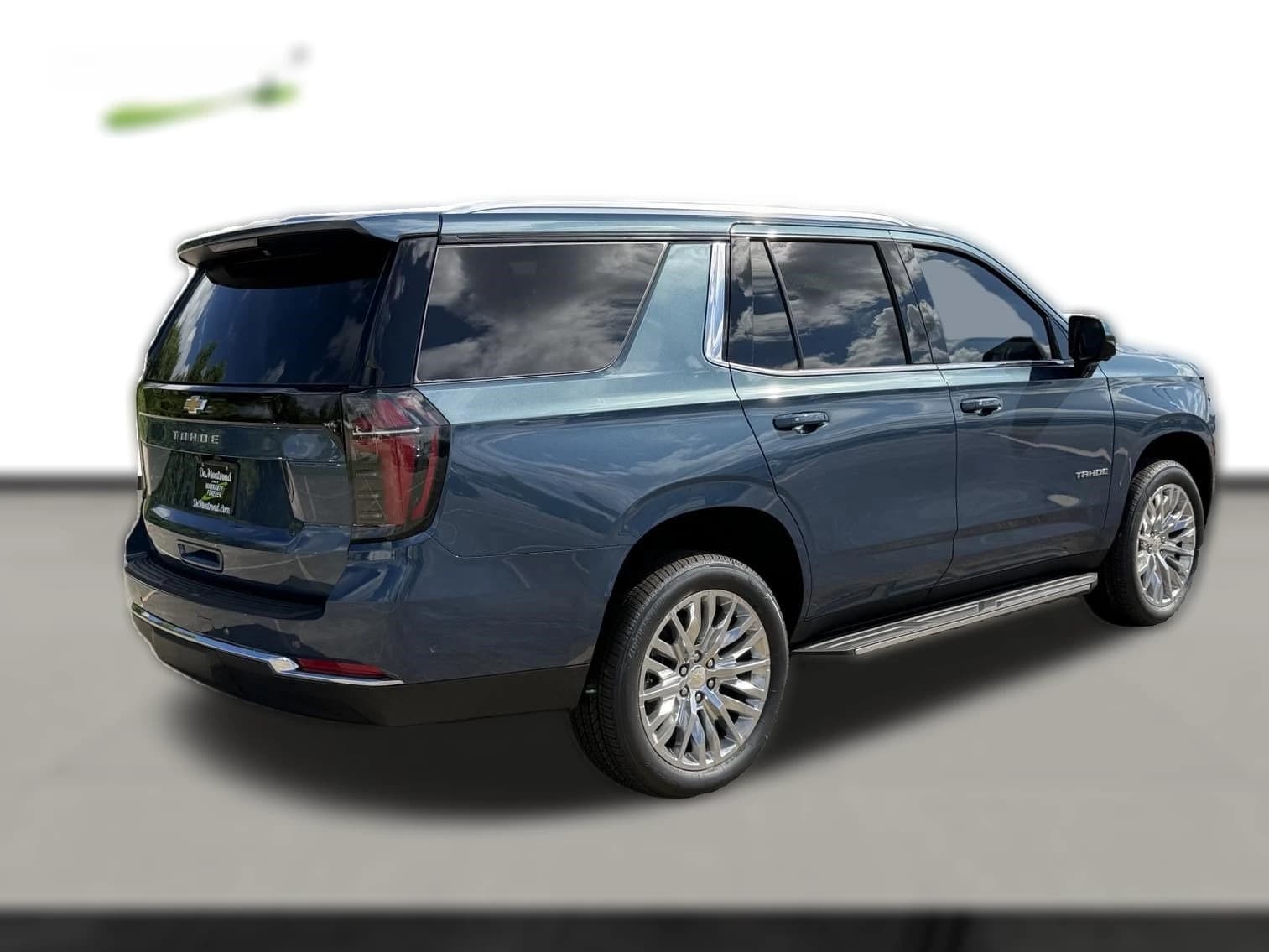 Chevrolet Tahoe LS 2WD 4dr 2026 — side view