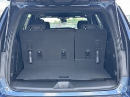 Chevrolet Tahoe LS 2WD 4dr 2026 — side view