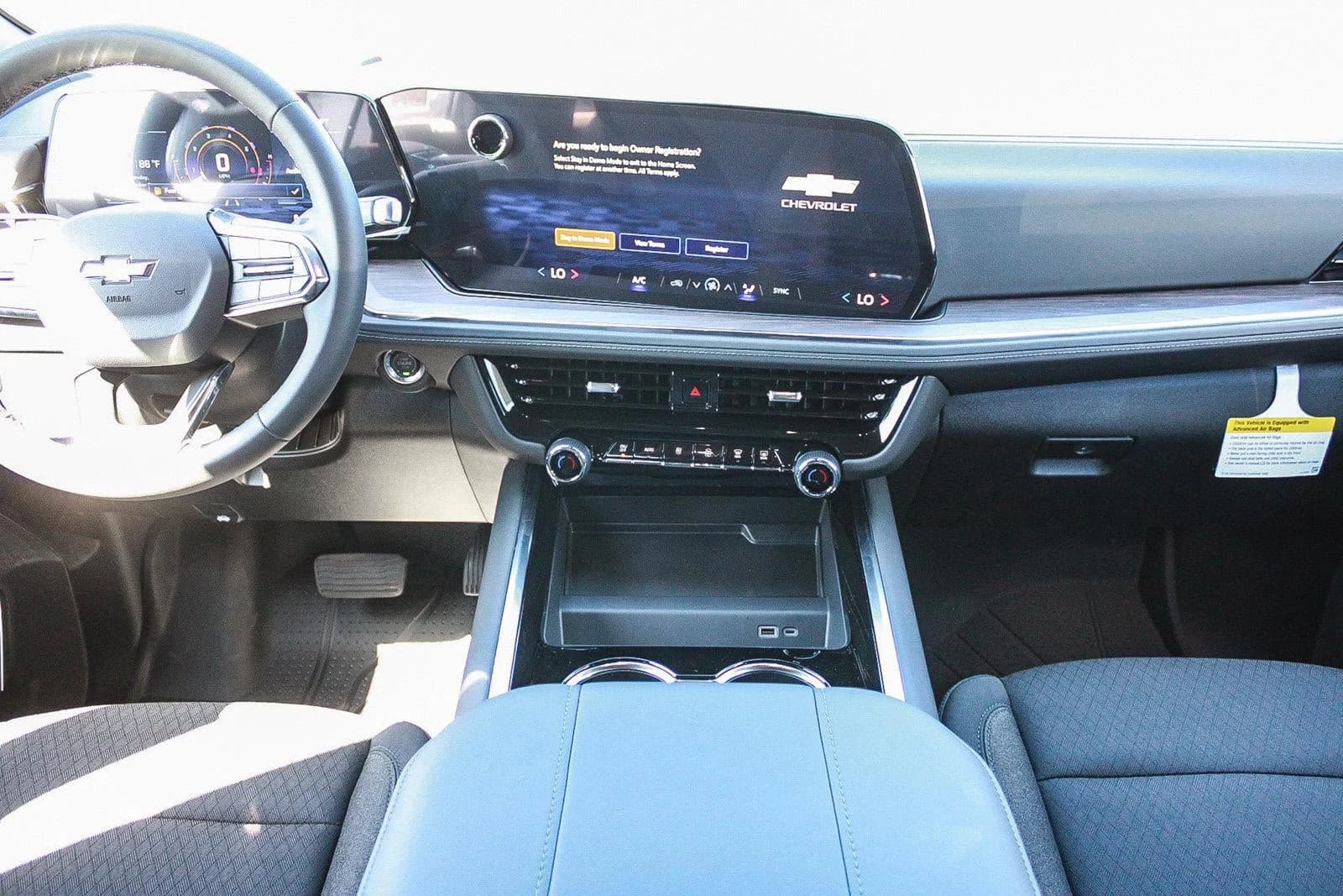 Chevrolet Tahoe LS 2WD 4dr 2026 — side view