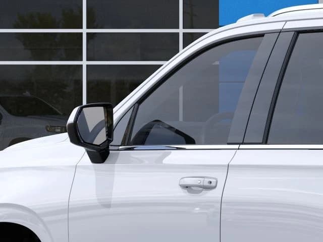 Chevrolet Tahoe LS 2WD 4dr 2026 — side view