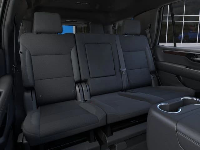 Chevrolet Tahoe LS 2WD 4dr 2026 — side view