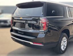 Chevrolet Suburban LS 4WD 4dr 2026 — side view