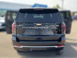 Chevrolet Suburban LS 4WD 4dr 2026 — side view
