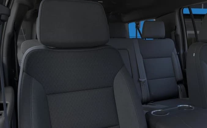 Chevrolet Suburban LS 4WD 4dr 2026 — side view