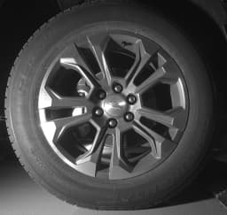 Chevrolet Suburban LS 4WD 4dr 2027 — side view