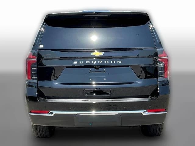 Chevrolet Suburban LS 4WD 4dr 2026 — side view