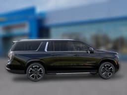 Chevrolet Suburban LT 4WD 4dr 2026 — side view