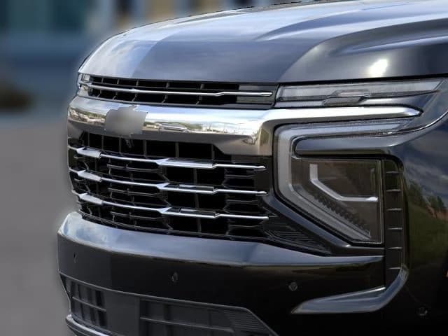 Chevrolet Suburban LT 4WD 4dr 2026 — side view