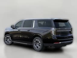 Chevrolet Suburban LT 4WD 4dr 2026 — side view
