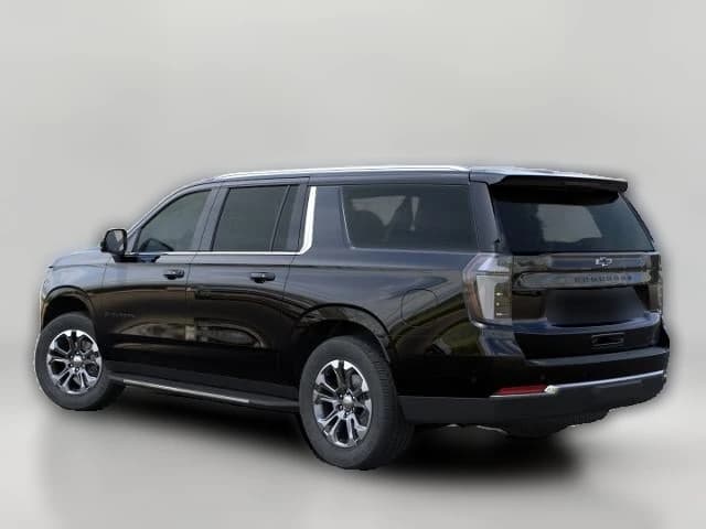 Chevrolet Suburban LT 4WD 4dr 2026 — side view