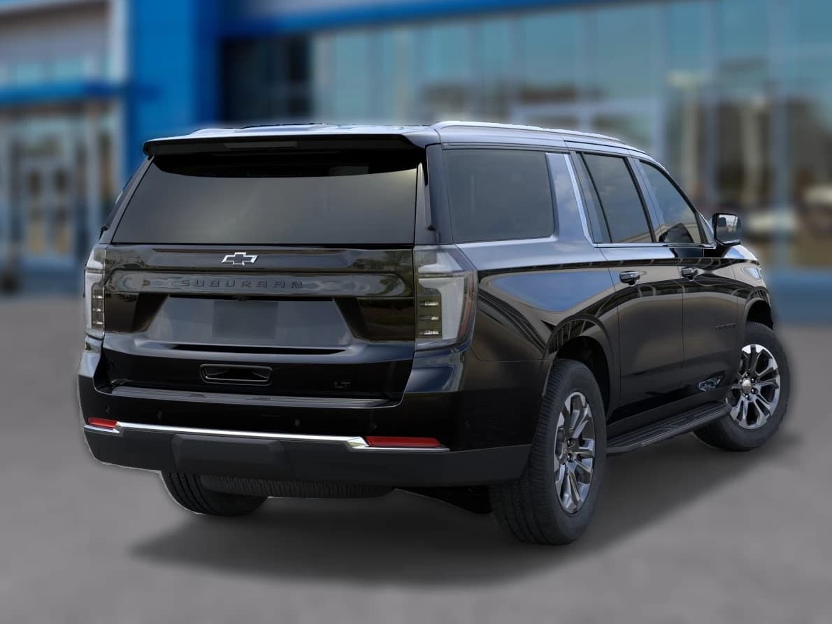 Chevrolet Suburban LT 4WD 4dr 2026 — side view